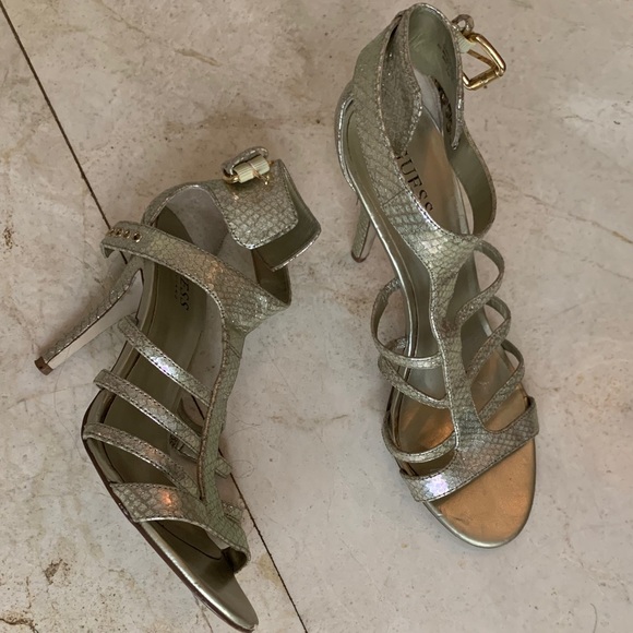 Guess by Marciano heels size 7. - Picture 2 of 4